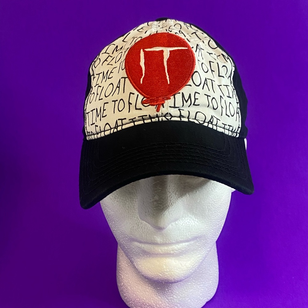 IT strap back hat